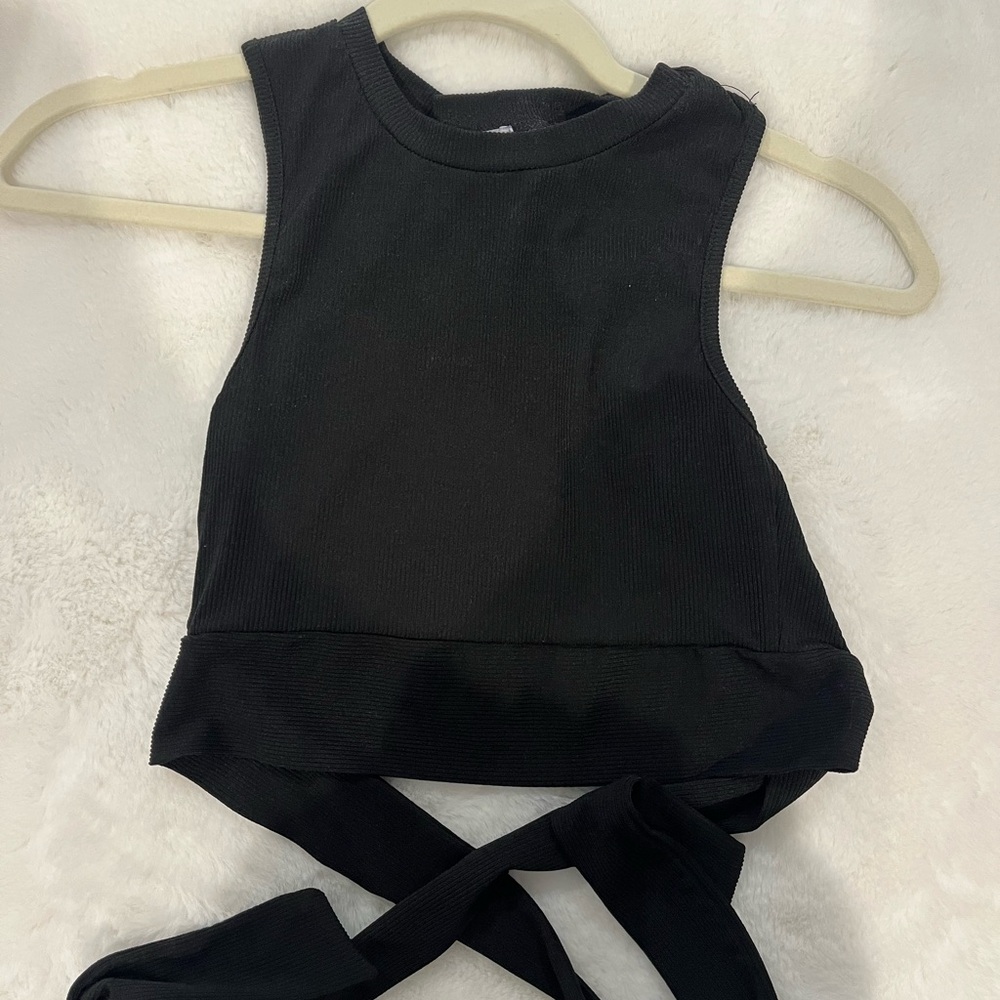 Princess Polly Black Crop Top